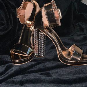 Gold Ankle-Strap w/ Rhinestones on heel